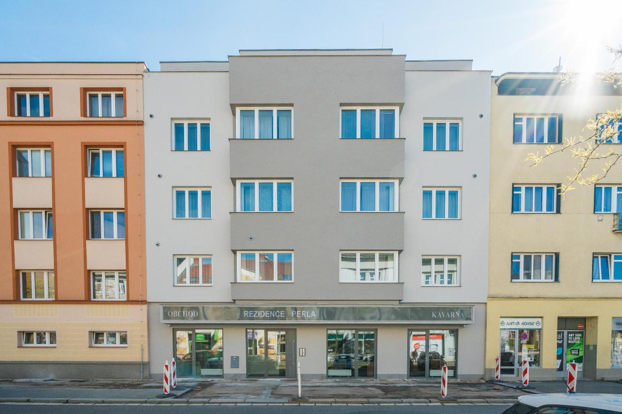 Апартаменты Perla Hradce 202 Градец-Кралове Экстерьер фото